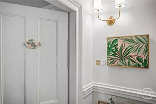 108 W Jones St, Savannah, GA 31401 - Photo 5
