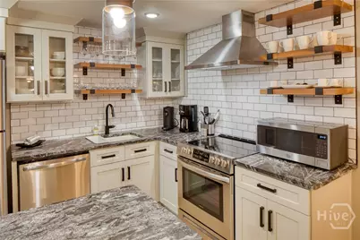 108 W Jones Street, Savannah, GA 31401 - Photo 43