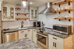 108 W Jones St, Savannah, GA 31401 - Photo 43
