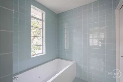 102 E 45th Street, Savannah, GA 31405 - Photo 37
