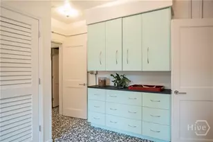 102 E 45th St, Savannah, GA 31405 - Photo 13