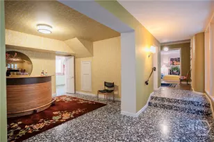 102 E 45th St, Savannah, GA 31405 - Photo 17