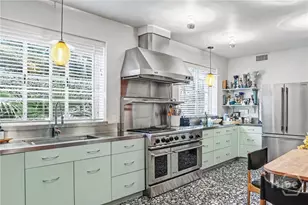 102 E 45th St, Savannah, GA 31405 - Photo 13