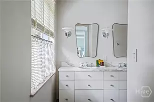 102 E 45th St, Savannah, GA 31405 - Photo 33