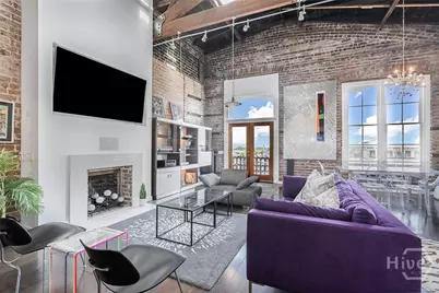 42 E Bay Street #5, Savannah, GA 31401 - Photo 3