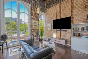 42 E Bay St, Savannah, GA 31401 - Photo 15