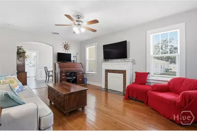 19 Smith Avenue, Savannah, GA 31408 - Photo 5