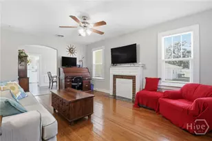 19 Smith Ave, Savannah, GA 31408 - Photo 5