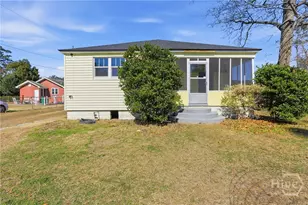19 Smith Ave, Savannah, GA 31408 - Photo 21