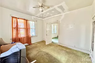 812 E 32nd St, Savannah, GA 31401 - Photo 13