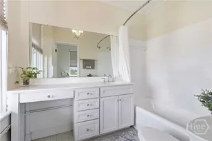 106 W Gwinnett St, Savannah, GA 31401 - Photo 15