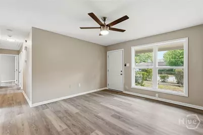 627 Tatem Street, Savannah, GA 31405 - Photo 5