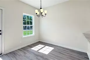 212 Juniper Dr, Hinesville, GA 31313 - Photo 3