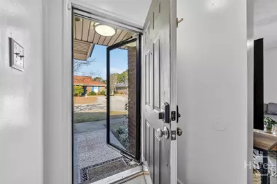 12 Peach Court, Savannah, GA 31419 - Photo 5