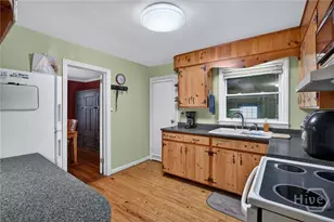 116 E 66th St, Savannah, GA 31405 - Photo 7