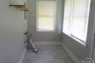 33 Russell Ave, Garden City, GA 31408 - Photo 9