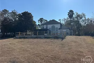 170 Sayle Ln, Richmond Hill, GA 31324 - Photo 5