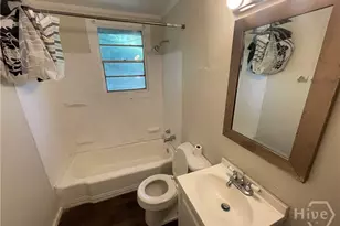 913 Carver St, Savannah, GA 31415 - Photo 3