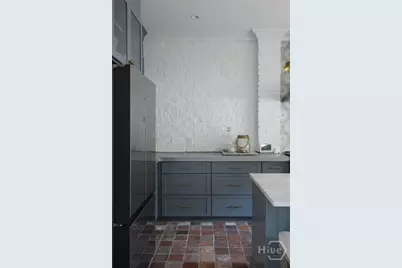 124 W Taylor Street, Savannah, GA 31401 - Photo 17