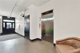 310 W Broughton St, Savannah, GA 31401 - Photo 25