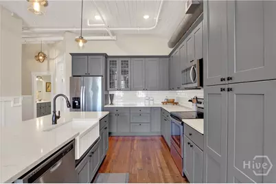 310 W Broughton Street #3016, Savannah, GA 31401 - Photo 9