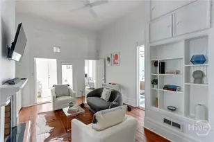 315 W Hall St, Savannah, GA 31401 - Photo 13