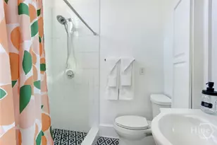 315 W Hall St, Savannah, GA 31401 - Photo 33