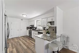240 Georgia St, Saint Simons, GA 31522 - Photo 57