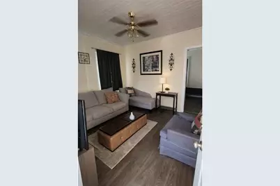 928 W Victory Drive, Savannah, GA 31415 - Photo 17