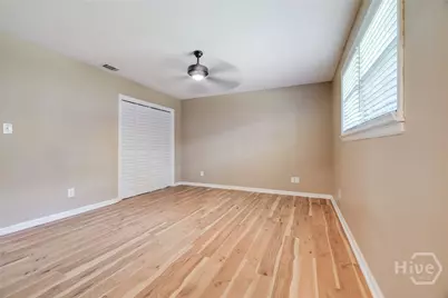 322 Suncrest Boulevard, Savannah, GA 31410 - Photo 11