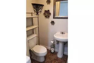 2221 Lorraine Ct, Savannah, GA 31404 - Photo 9