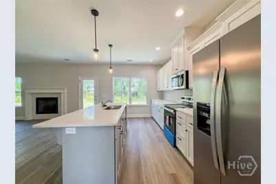 124 Providence Loop, Hinesville, GA 31313 - Photo 7