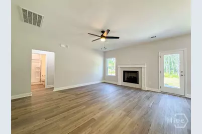 124 Providence Loop, Hinesville, GA 31313 - Photo 13
