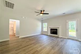 124 Providence Loop, Hinesville, GA 31313 - Photo 13