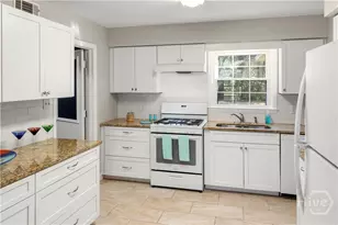 5504 Magnolia Dr, Savannah, GA 31406 - Photo 15