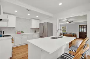 404 E 57th St, Savannah, GA 31405 - Photo 9