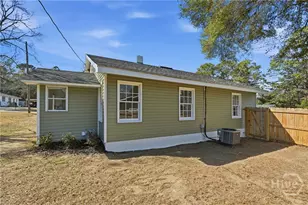 318 Peachtree Cir, Sylvania, GA 30467 - Photo 21