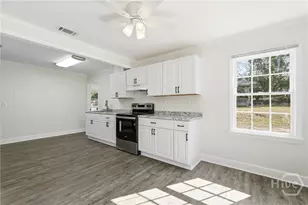 318 Peachtree Cir, Sylvania, GA 30467 - Photo 7