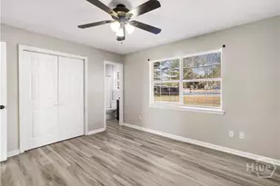 70 E Kenny Dr, Hinesville, GA 31313 - Photo 21