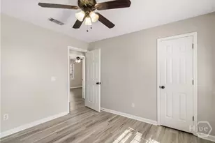 70 E Kenny Dr, Hinesville, GA 31313 - Photo 19