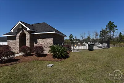 253 Augusta Way, Hinesville, GA 31313 - Photo 17