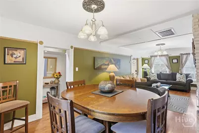 509 E York Street, Savannah, GA 31401 - Photo 11