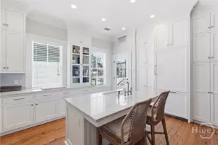 114 W Liberty St, Savannah, GA 31401 - Photo 13