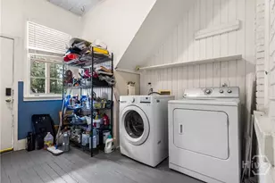 733 E Henry St, Savannah, GA 31401 - Photo 17