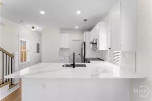 1203 E Bolton St, Savannah, GA 31401 - Photo 13