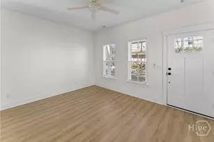 1203 E Bolton St, Savannah, GA 31401 - Photo 5