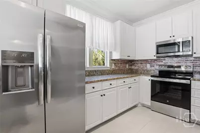 2112 Whitemarsh Way, Savannah, GA 31410 - Photo 21