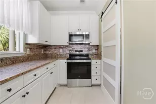 2112 Whitemarsh Way, Savannah, GA 31410 - Photo 21
