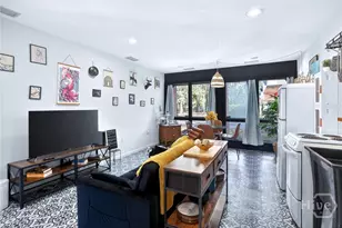 102 Stuart St, Savannah, GA 31405 - Photo 45