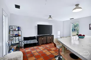 102 Stuart St, Savannah, GA 31405 - Photo 13